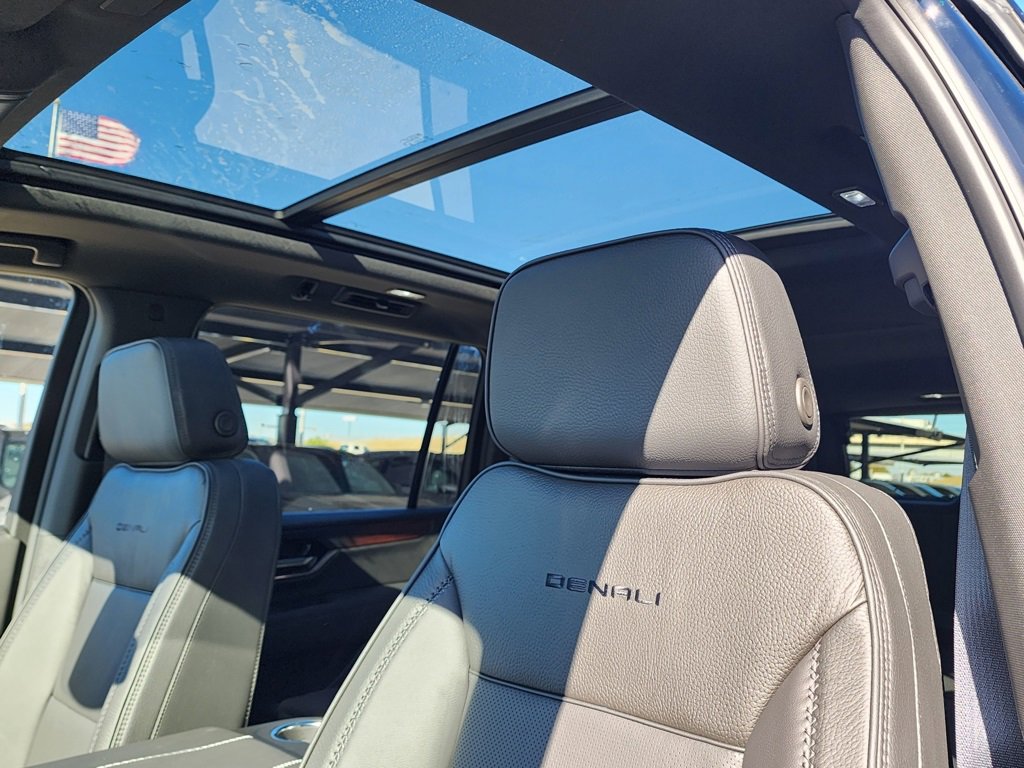 New 2026 GMC Yukon XL Denali w/ Sun & Power Step Package image 16