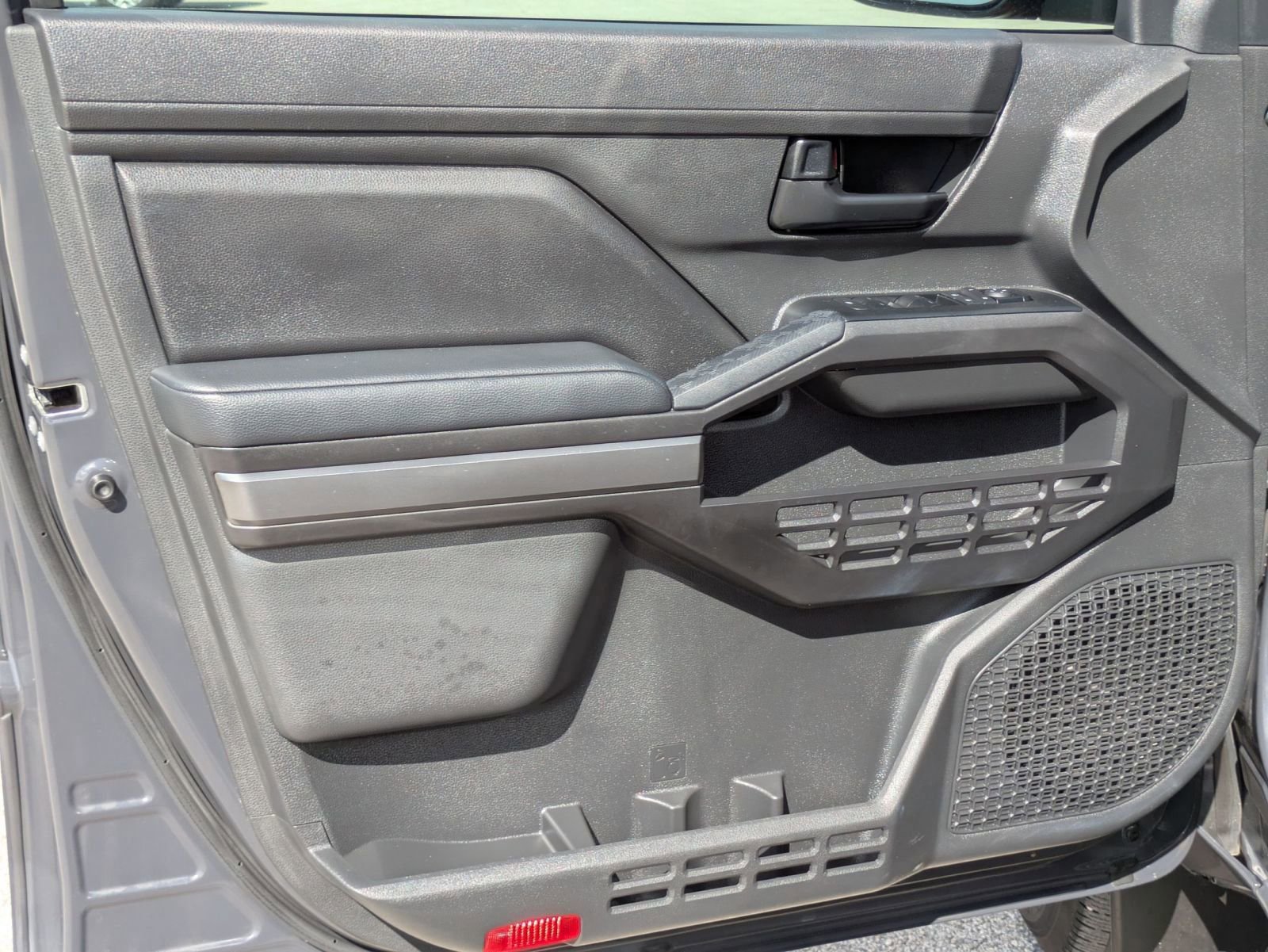 Used 2024 Toyota Tacoma SR5 RWD image 11