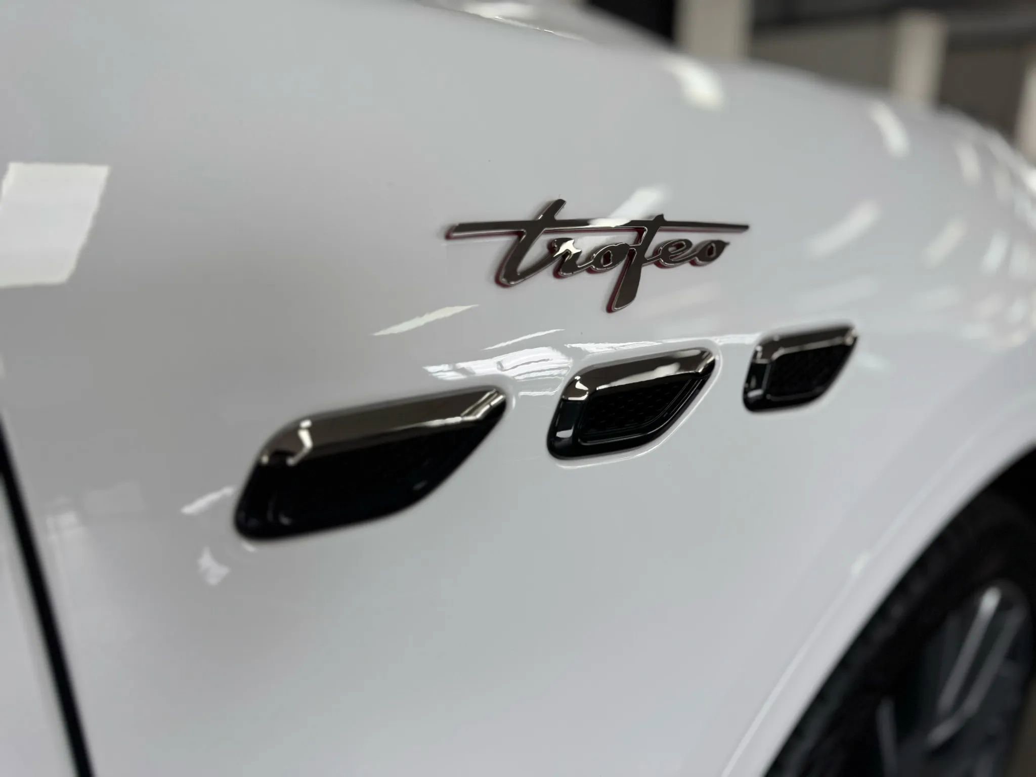 Used 2023 Maserati Grecale Trofeo image 45