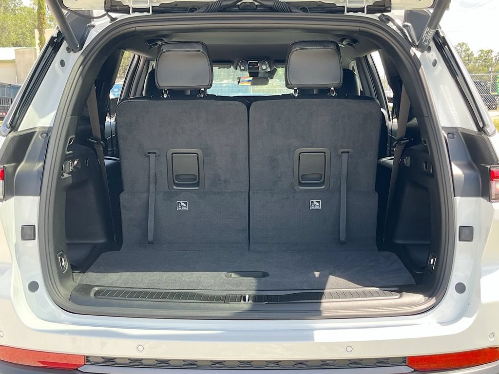 New 2026 Jeep Grand Cherokee L 4WD image 26