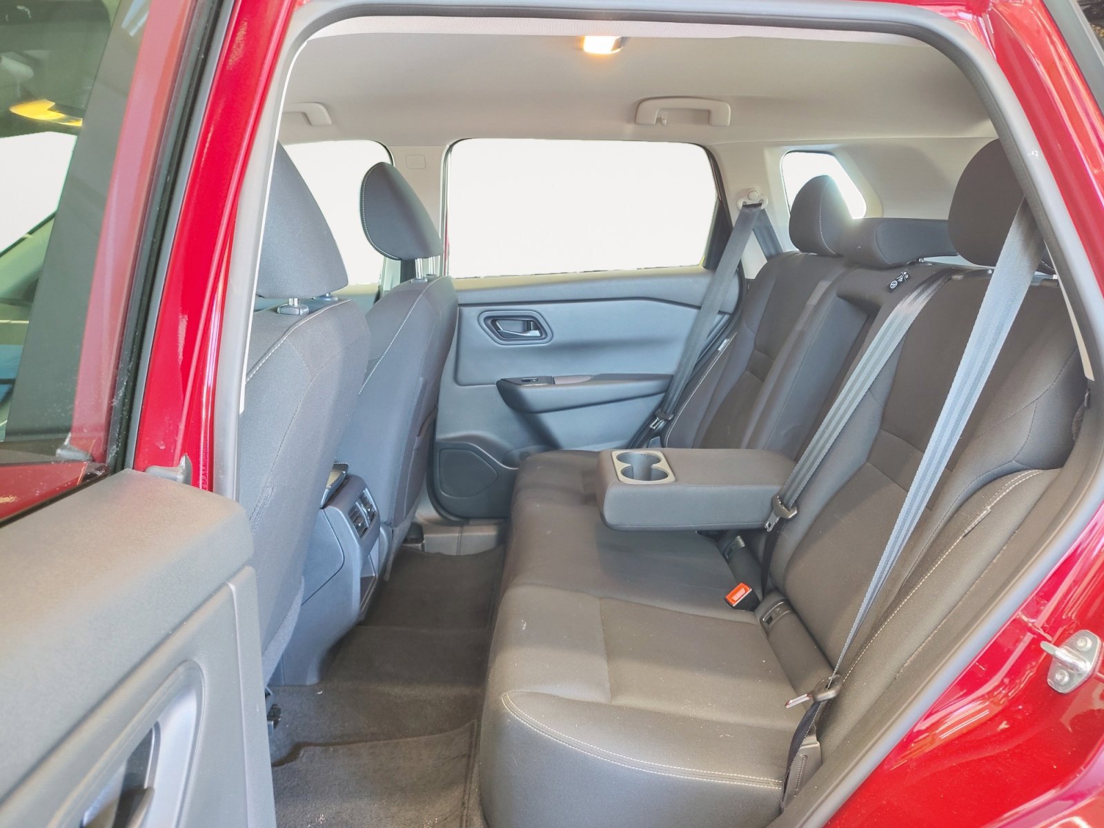 Certified 2024 Nissan Rogue S image 24