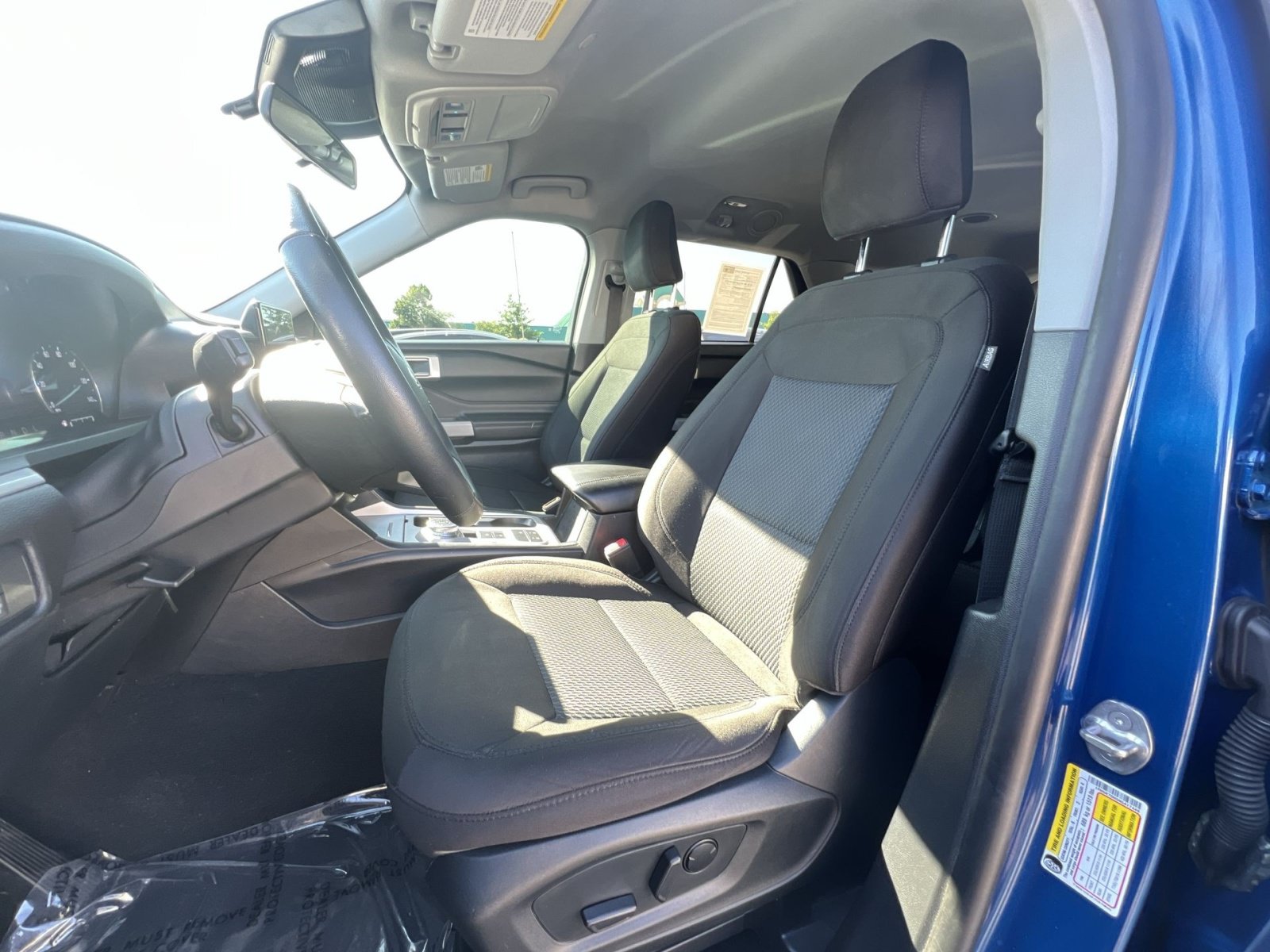 Used 2022 Ford Explorer XLT RWD image 21