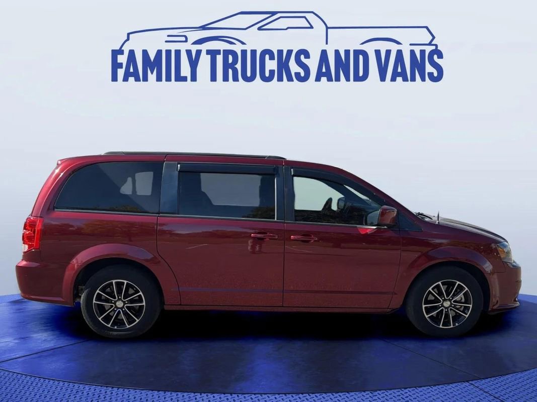 Used 2018 Dodge Grand Caravan GT image 6