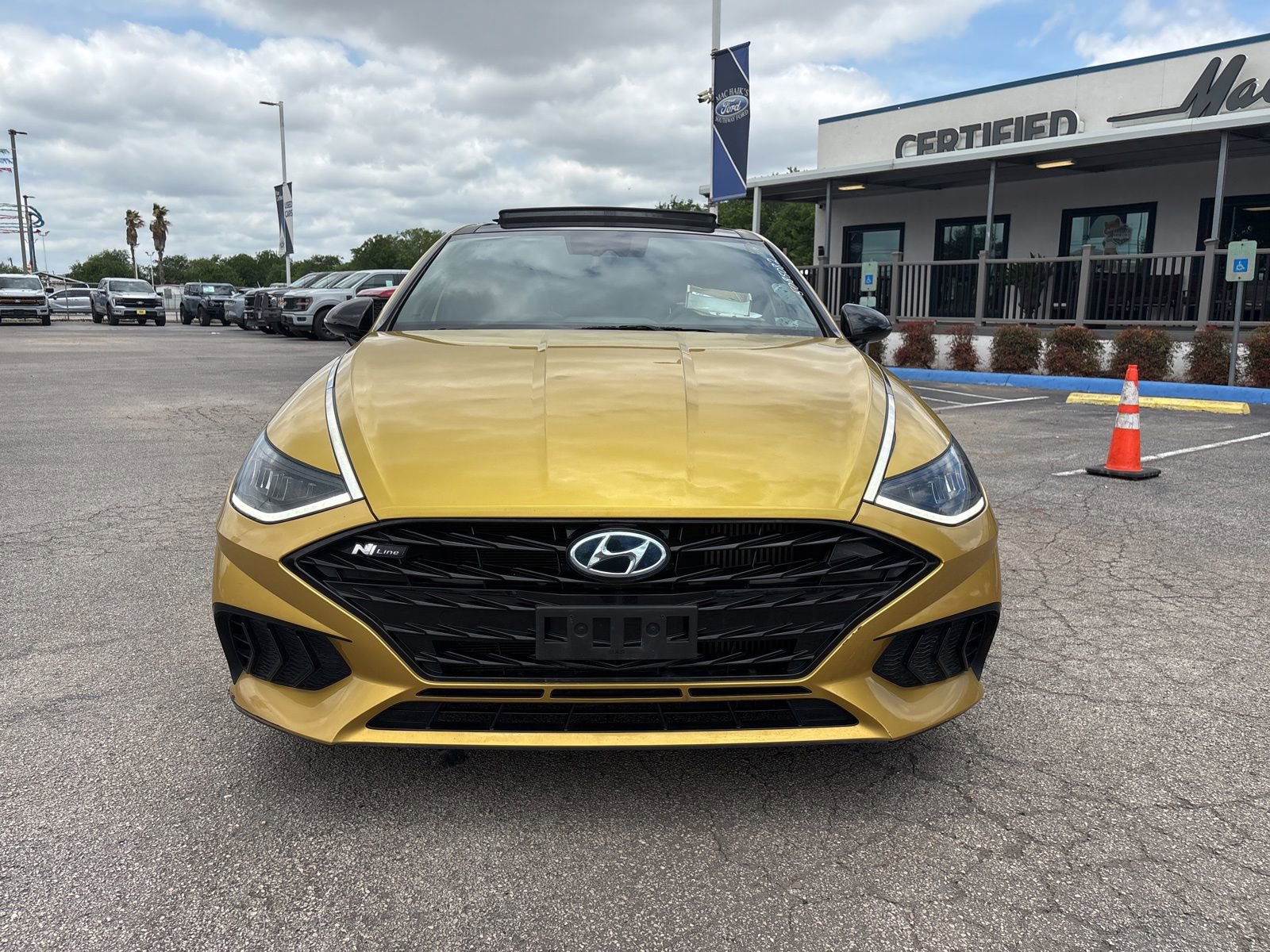 Used 2021 Hyundai Sonata N Line w/ Preferred Accessory Package FWD image 8