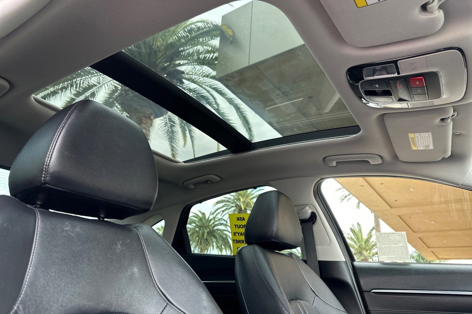 Used 2023 Hyundai Sonata Limited image 17