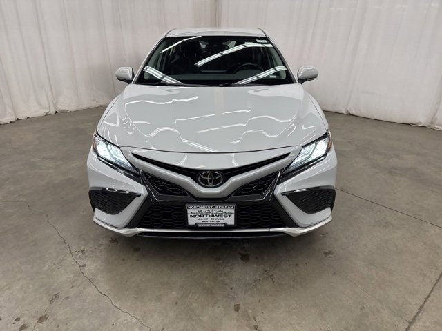 Used 2024 Toyota Camry XSE image 2