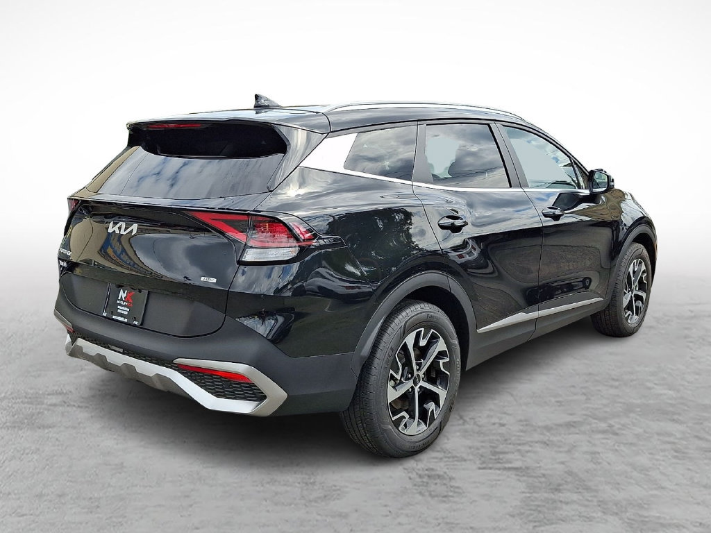 Used 2025 Kia Sportage EX AWD/4WD image 6
