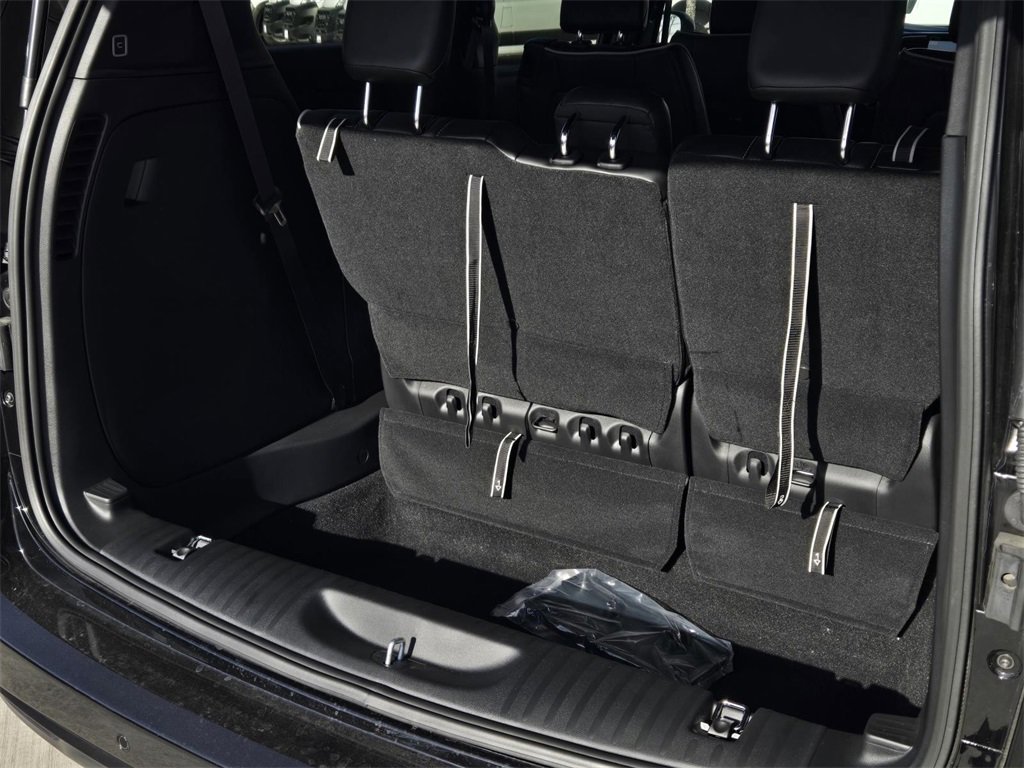 New 2026 Chrysler Pacifica Limited w/ S Appearance Package image 10