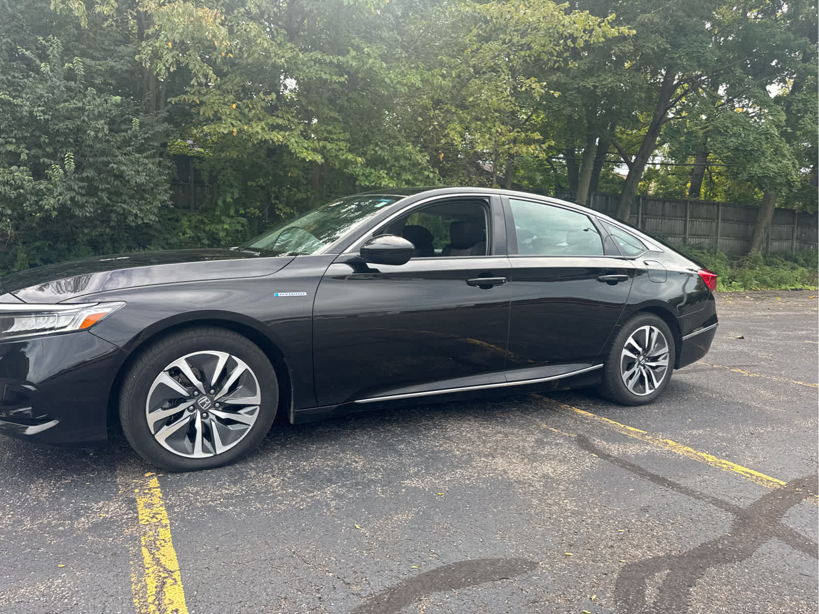 Used 2021 Honda Accord EX image 3