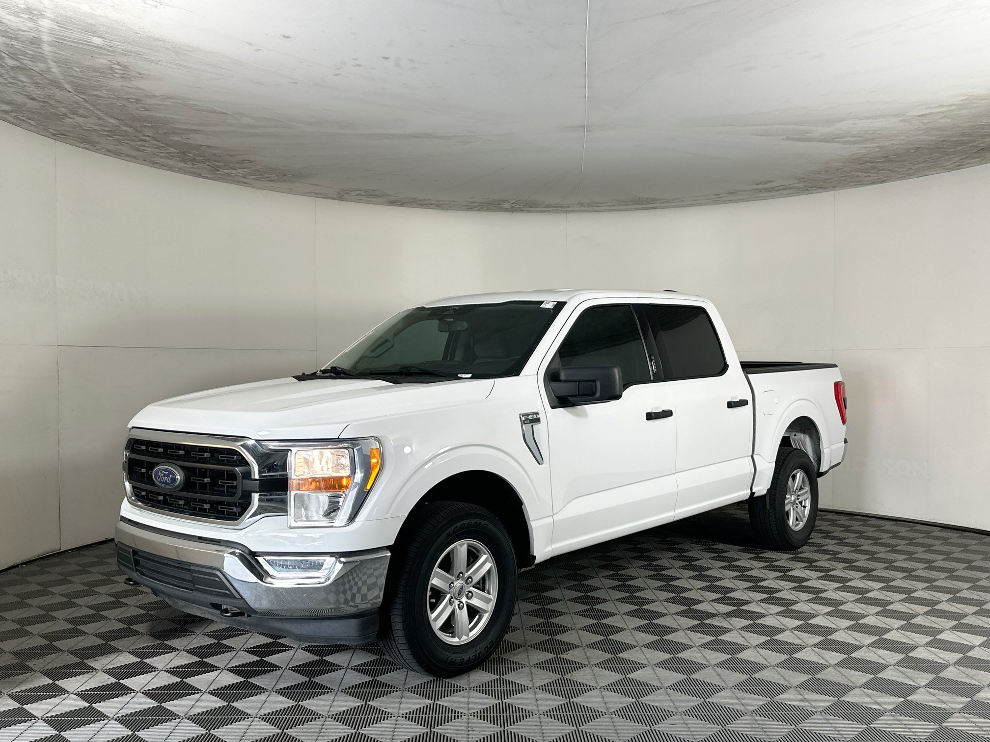 Used 2022 Ford F150 XLT w/ Equipment Group 301A Mid AWD/4WD image 7