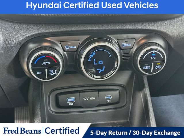 Certified 2025 Hyundai Venue SEL FWD image 24