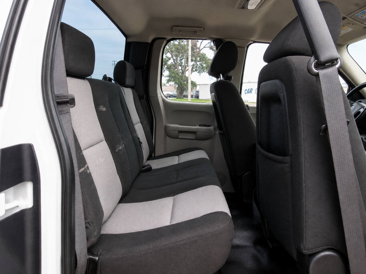 Used 2009 Chevrolet Silverado 2500 W/T AWD/4WD image 11
