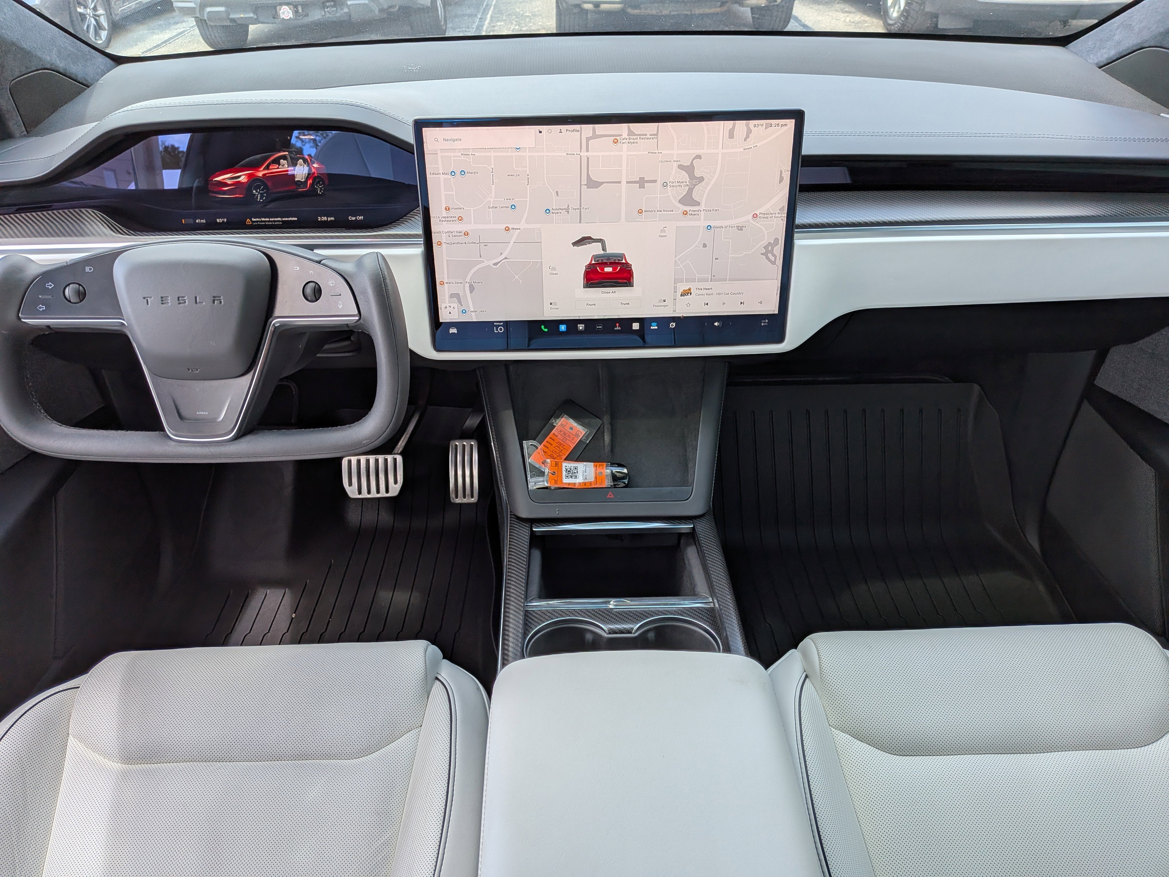 Used 2022 Tesla Model X Plaid AWD/4WD image 17