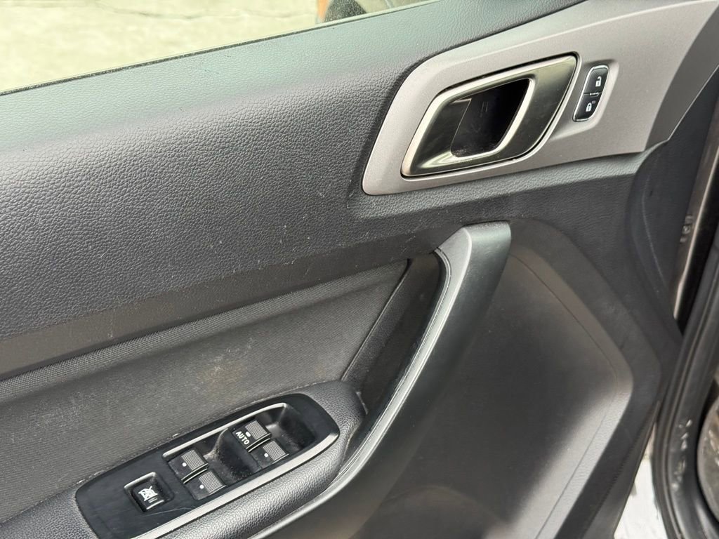 Used 2019 Ford Ranger XLT w/ Equipment Group 301A Mid image 12