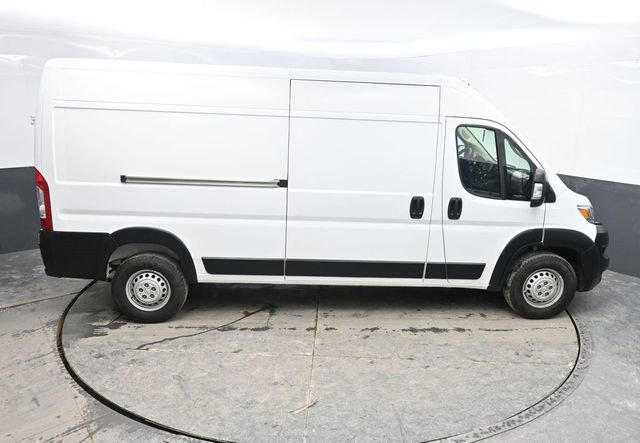 Used 2024 RAM ProMaster 2500 w/ Convenience Group image 28