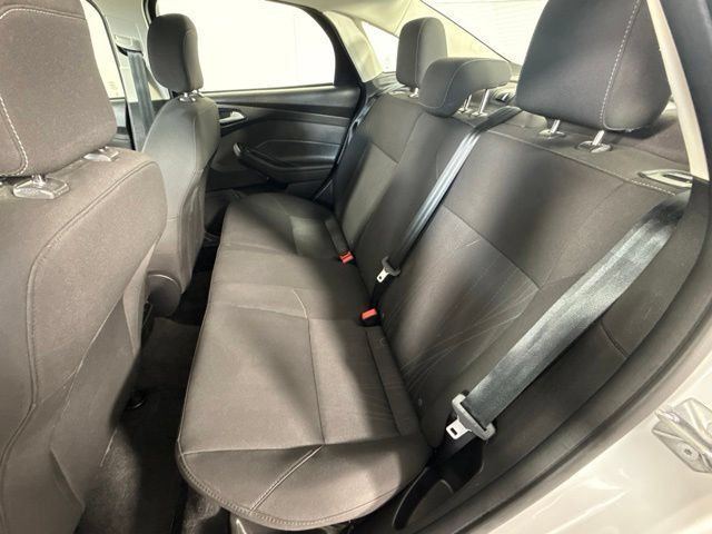 Used 2018 Ford Focus SE FWD image 26
