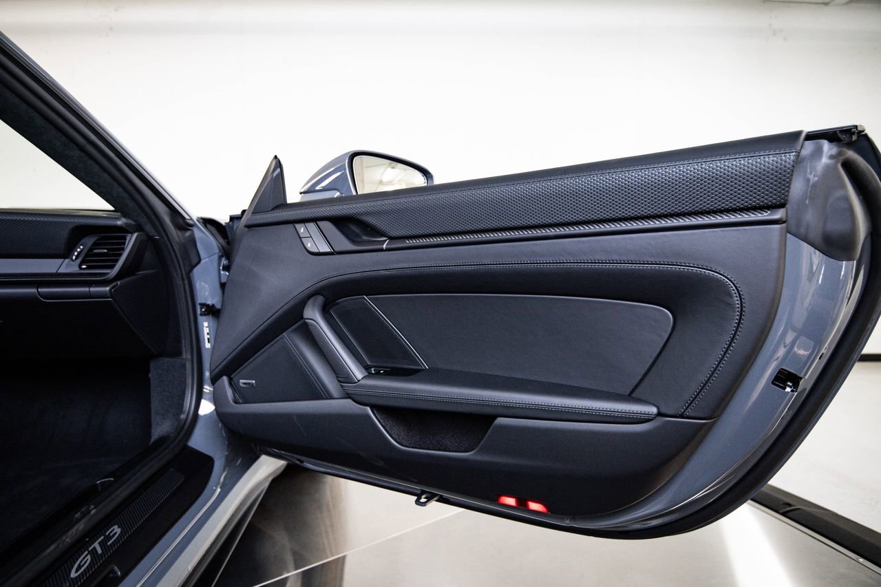 New 2026 Porsche 911 GT3 image 27