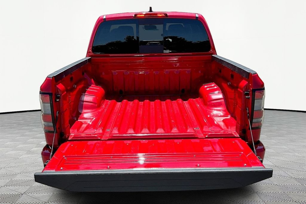Used 2026 Nissan Frontier PRO-4X AWD/4WD image 9