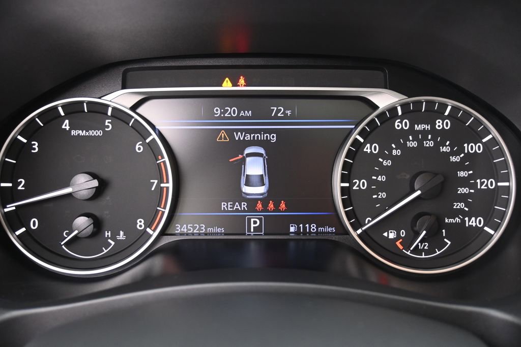 Used 2023 Nissan Altima 2.5 SR w/ SR Premium Package image 10