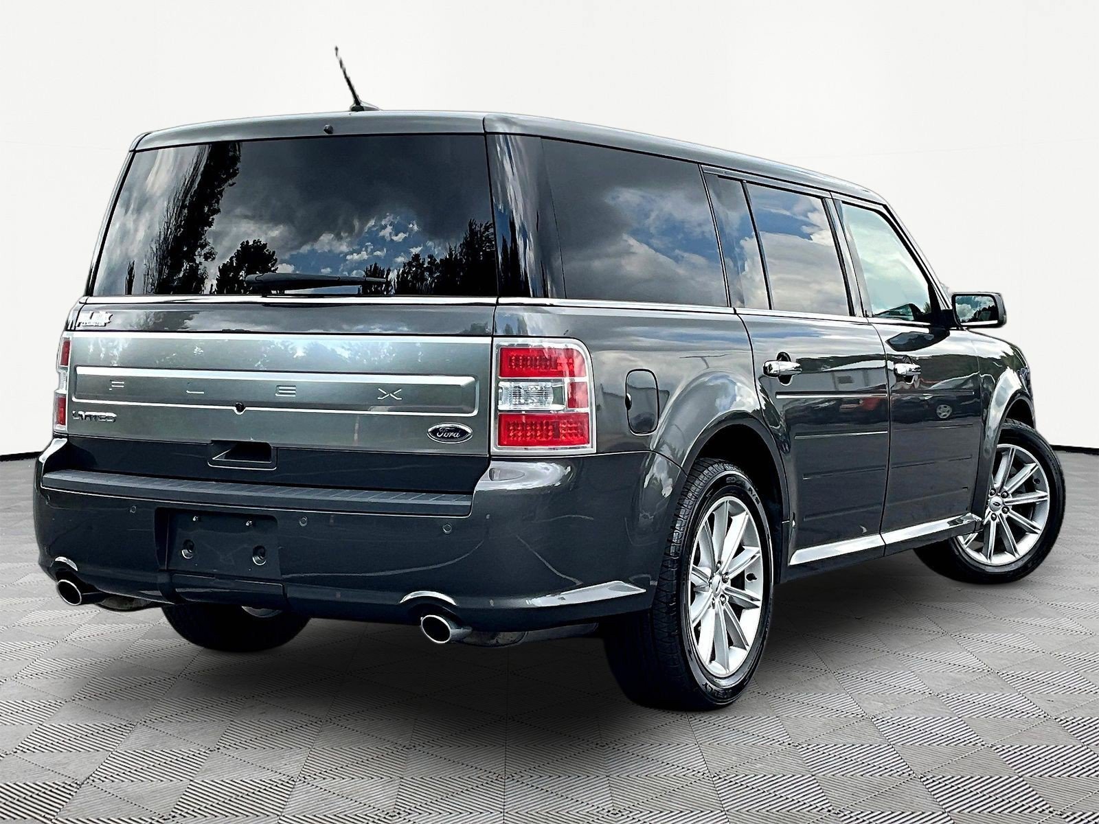 Used 2019 Ford Flex Limited FWD image 6