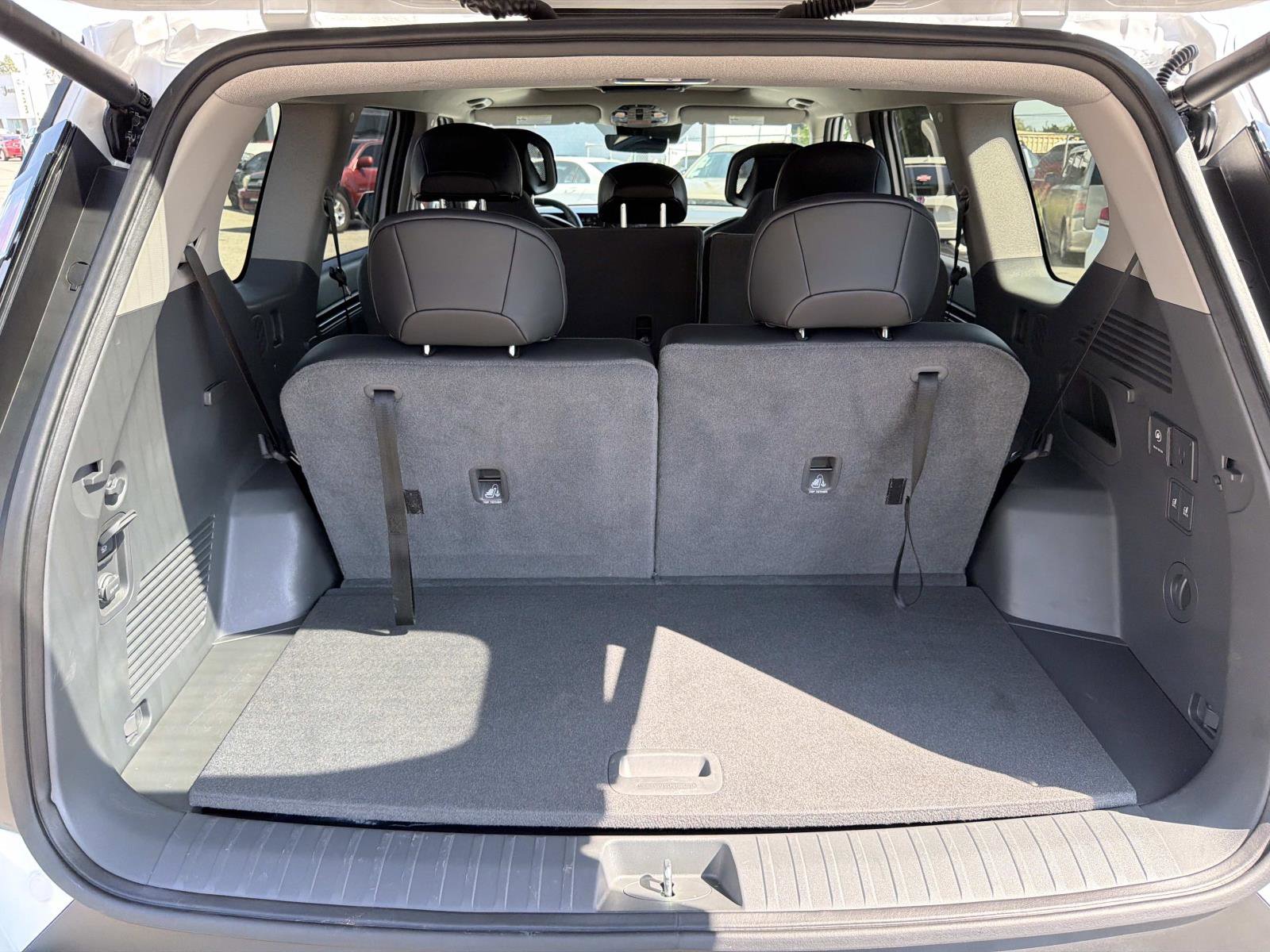 Used 2026 Kia EV9 Light RWD image 22