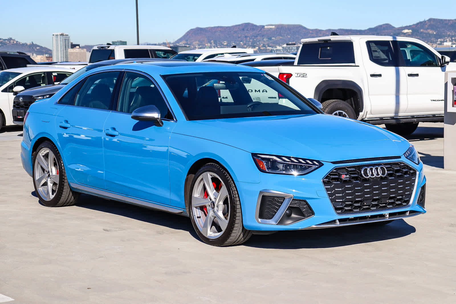 Used 2020 Audi S4 Premium Plus w/ Premium Plus Package image 3