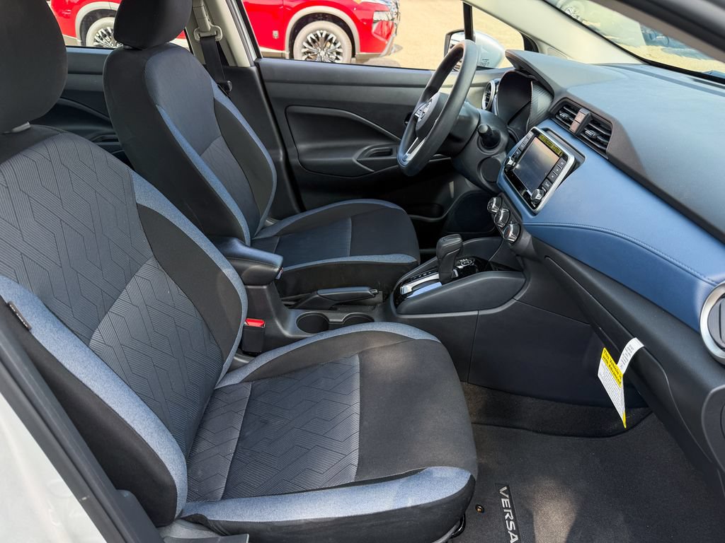 Certified 2025 Nissan Versa SV w/ Trunk Package FWD image 9