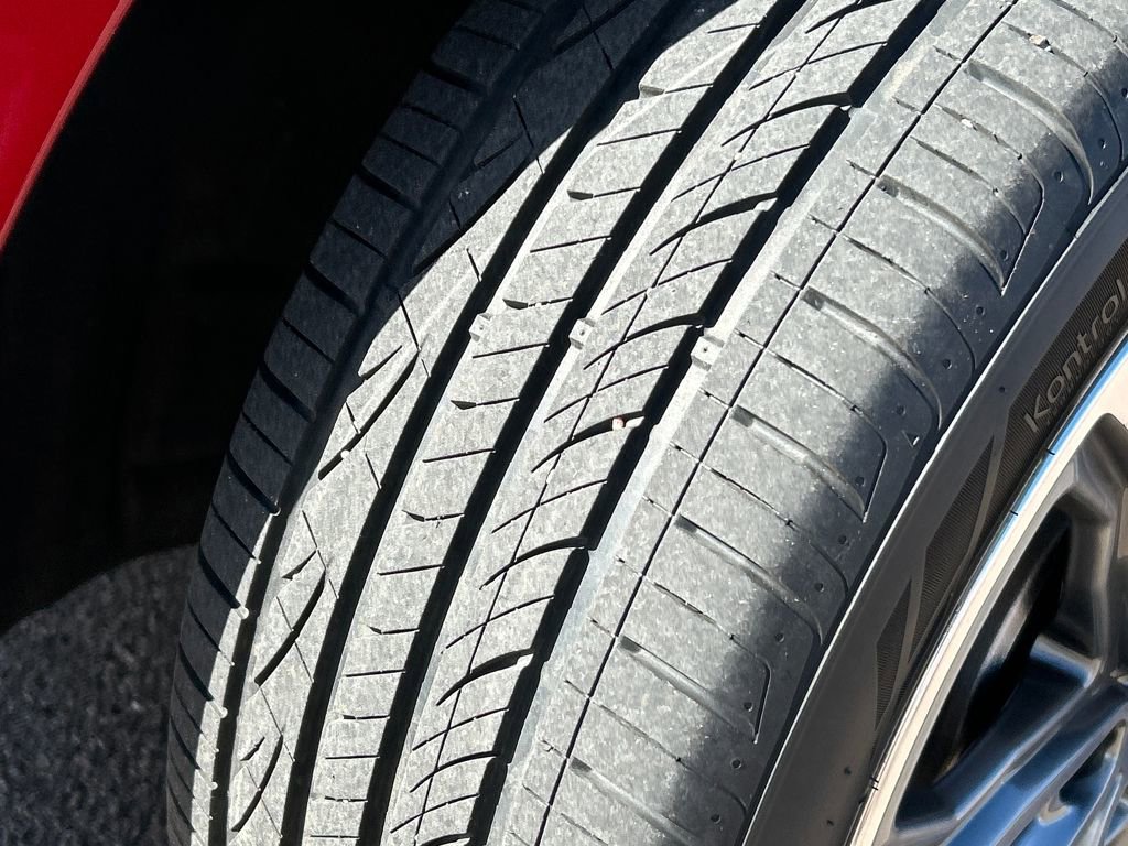 Used 2020 GMC Terrain Denali w/ Denali Premium Package image 27