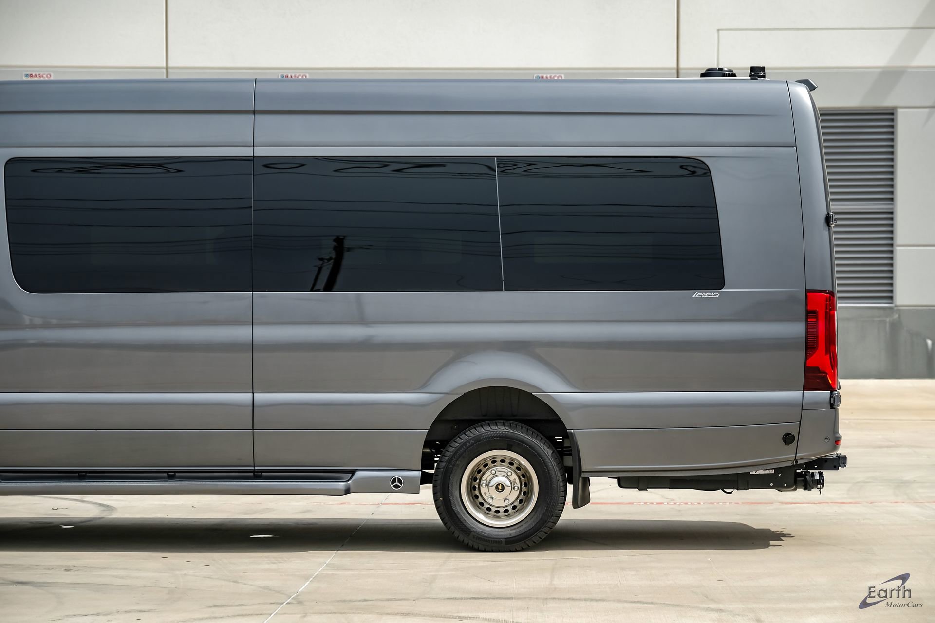 Used 2023 Mercedes-Benz Sprinter 3500 image 9