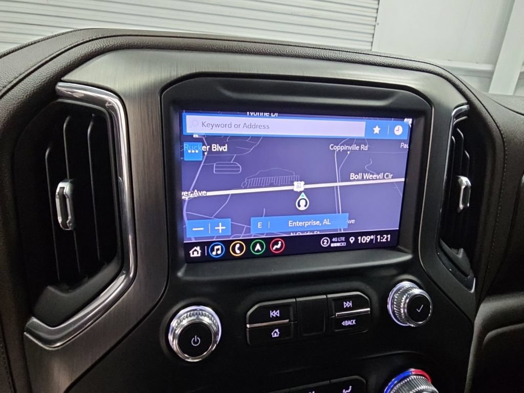 Used 2022 GMC Sierra 2500 Denali AWD/4WD image 17