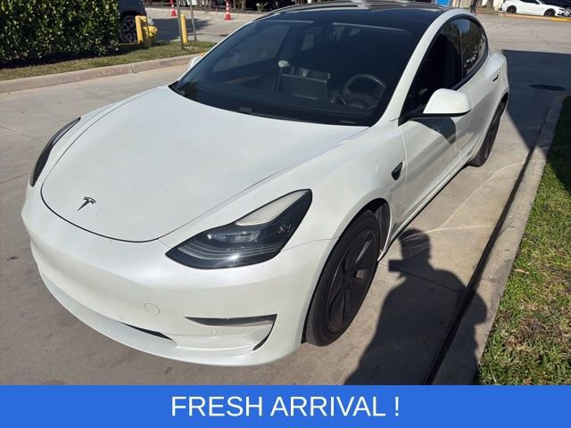 Used 2021 Tesla Model 3 Standard Range Plus image 10