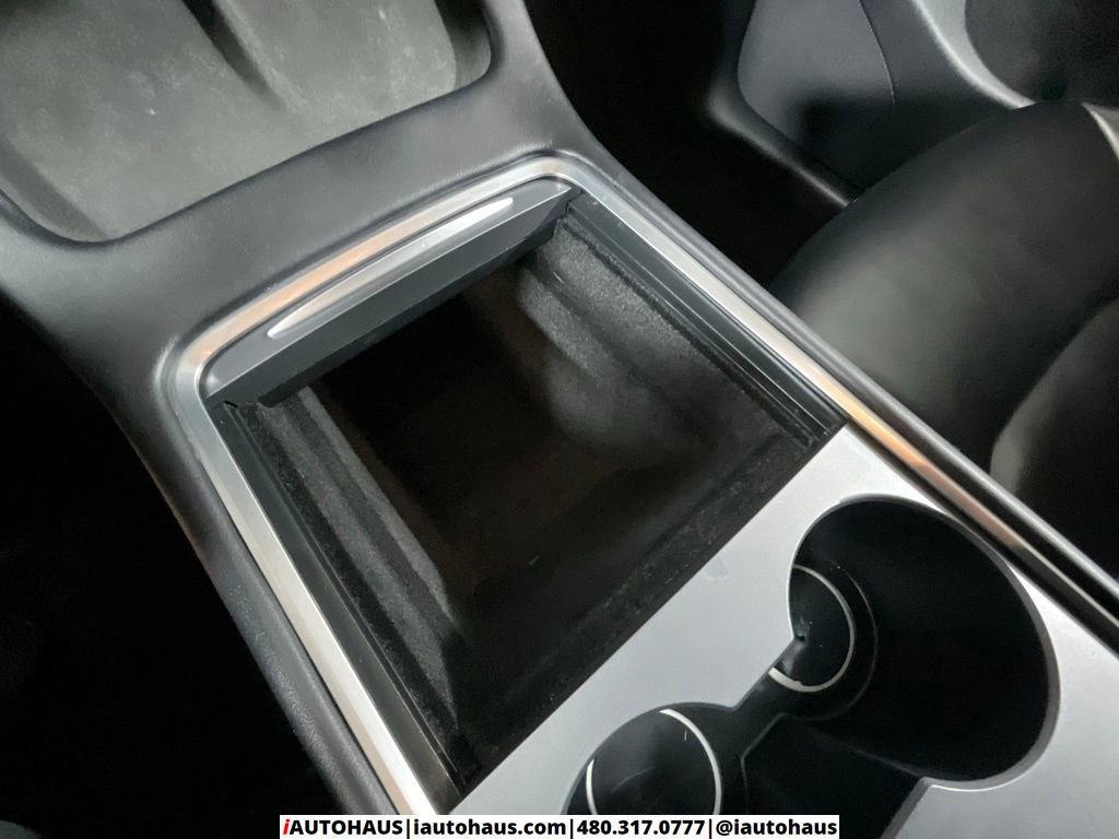 Used 2025 Tesla Model Y Long Range image 29