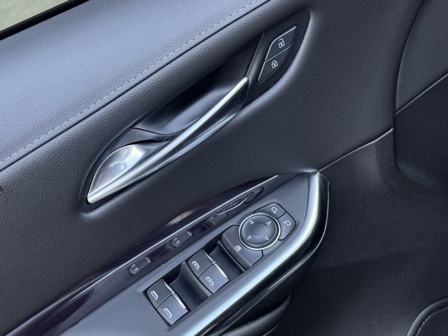 Used 2022 Cadillac XT4 Luxury w/ Cold Weather Package image 39