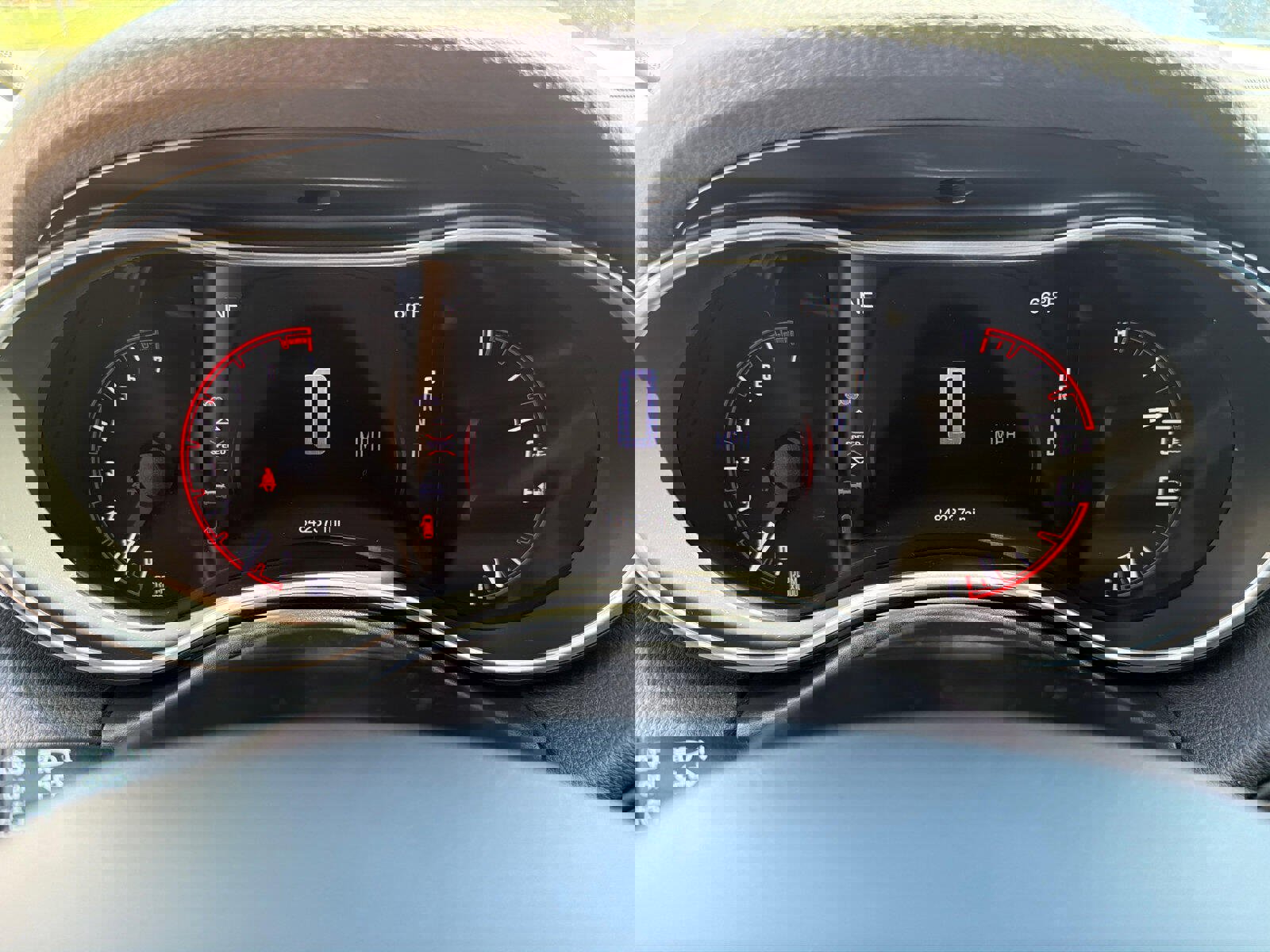 Used 2020 Dodge Durango SXT image 13