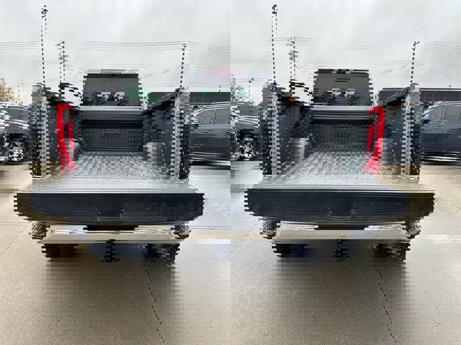 New 2026 GMC Sierra 3500 SLT w/ SLT Convenience Package image 25