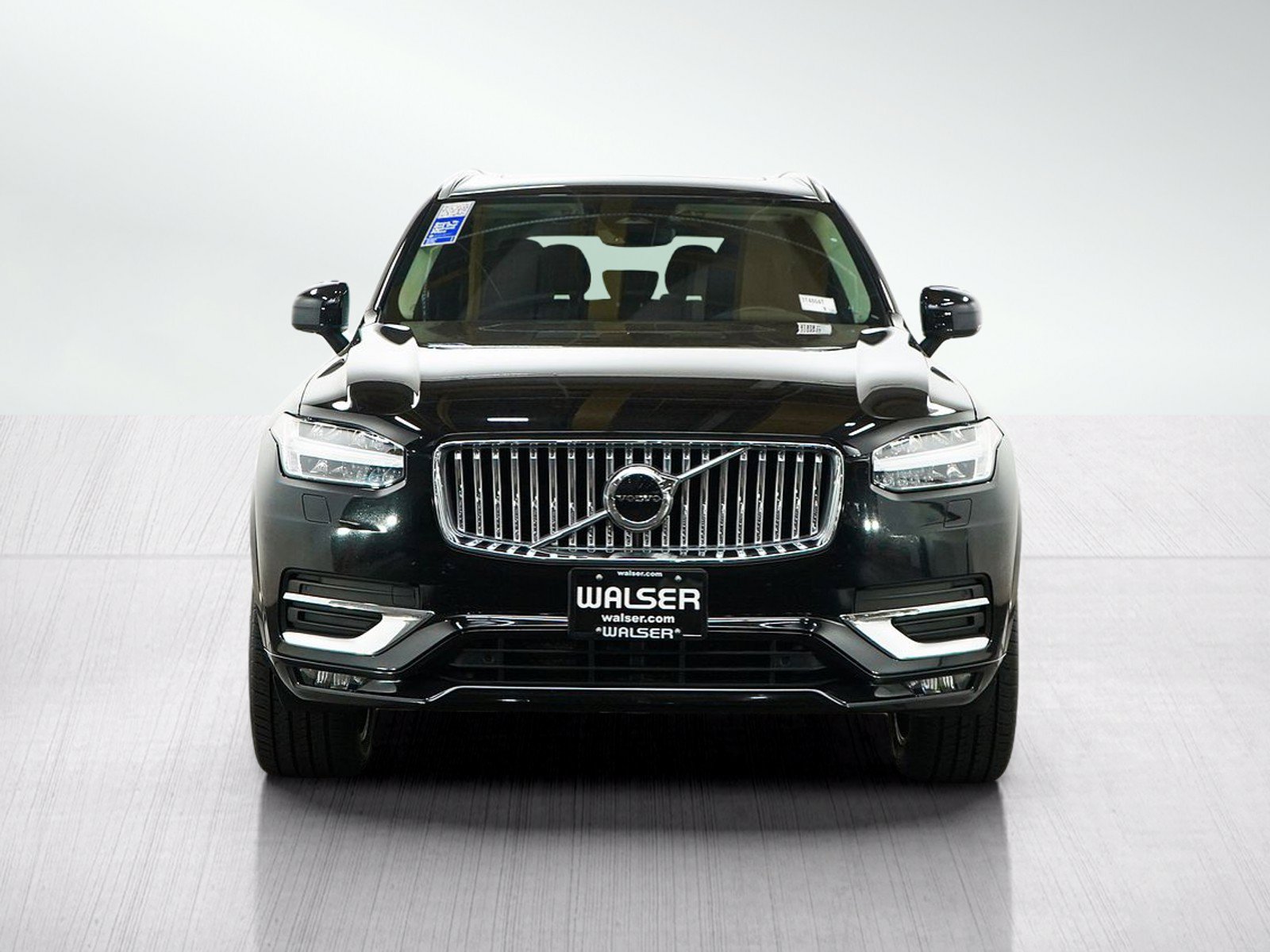 Used 2024 Volvo XC90 B6 Core w/ Protection Package Premier AWD/4WD image 8