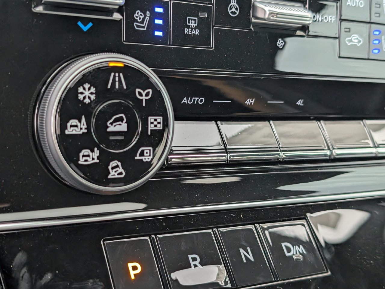New 2026 Nissan Armada Platinum AWD/4WD image 16
