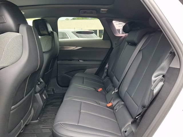 New 2027 Cadillac Optiq Luxury w/ LPO, Floor Liner Package AWD/4WD image 5