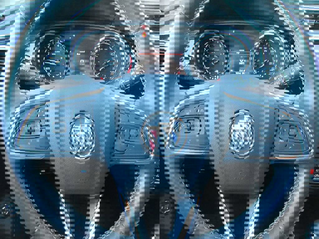 Used 2022 Buick Encore GX Select w/ Sport Touring Package image 24