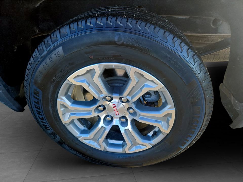 Used 2025 GMC Sierra 1500 SLT image 32