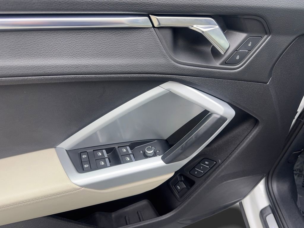 Used 2022 Audi Q3 2.0T Premium w/ Convenience Package image 33