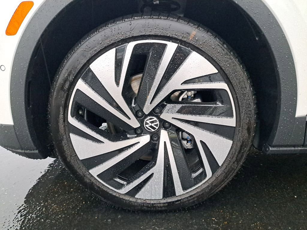 New 2025 Volkswagen ID.4 Pro S Plus image 29