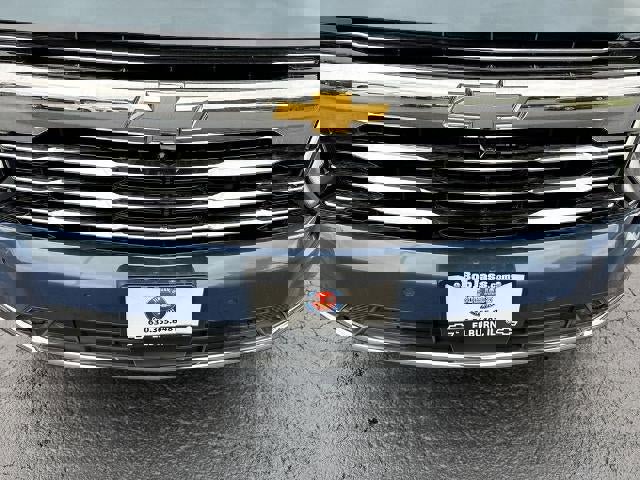 New 2026 Chevrolet Suburban LT w/ Comfort Package image 31