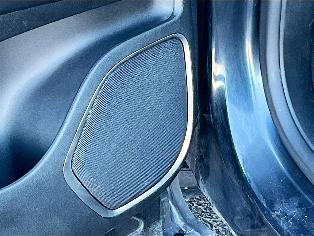 Used 2023 Lincoln Nautilus Reserve w/ Equipment Group 201A image 19