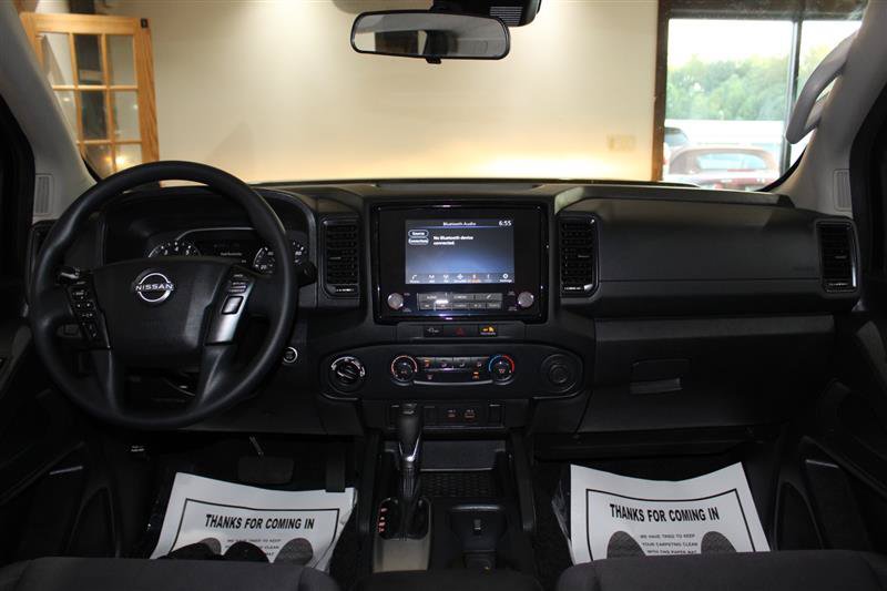 Used 2023 Nissan Frontier S AWD/4WD image 13