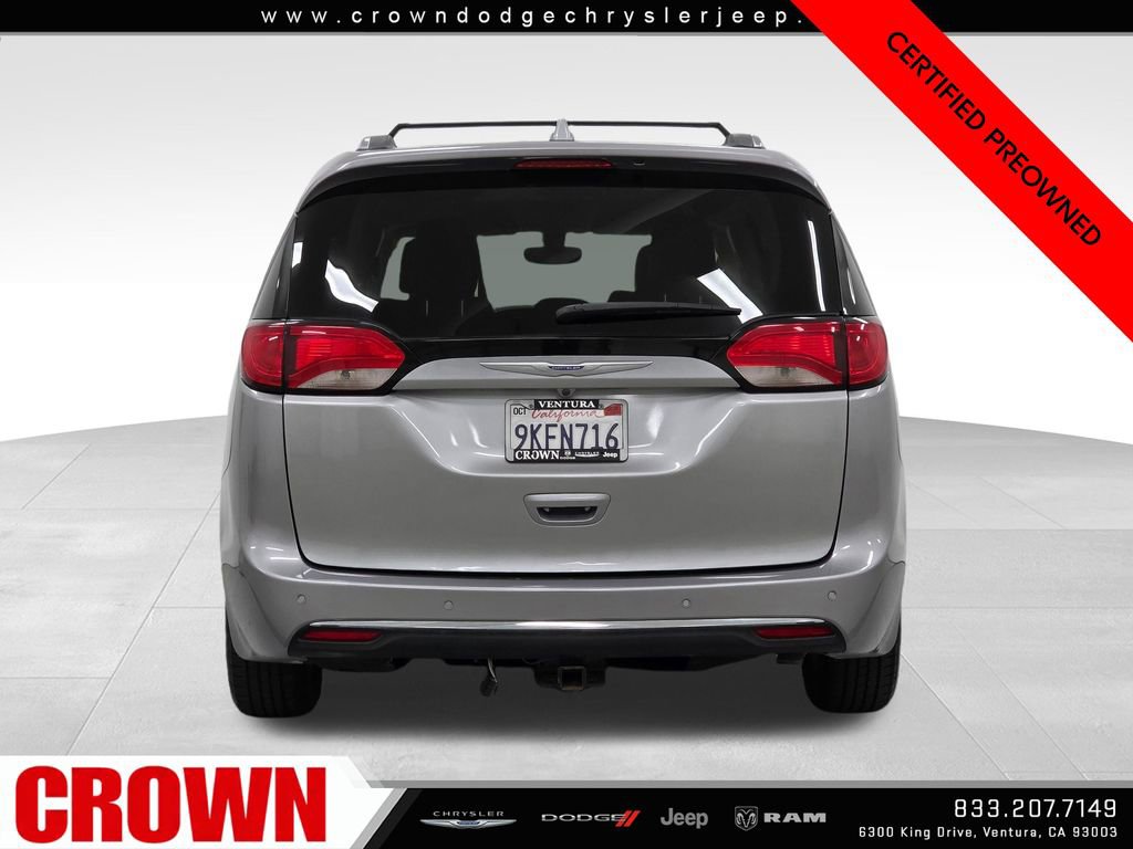 Certified 2020 Chrysler Pacifica Touring-L image 6