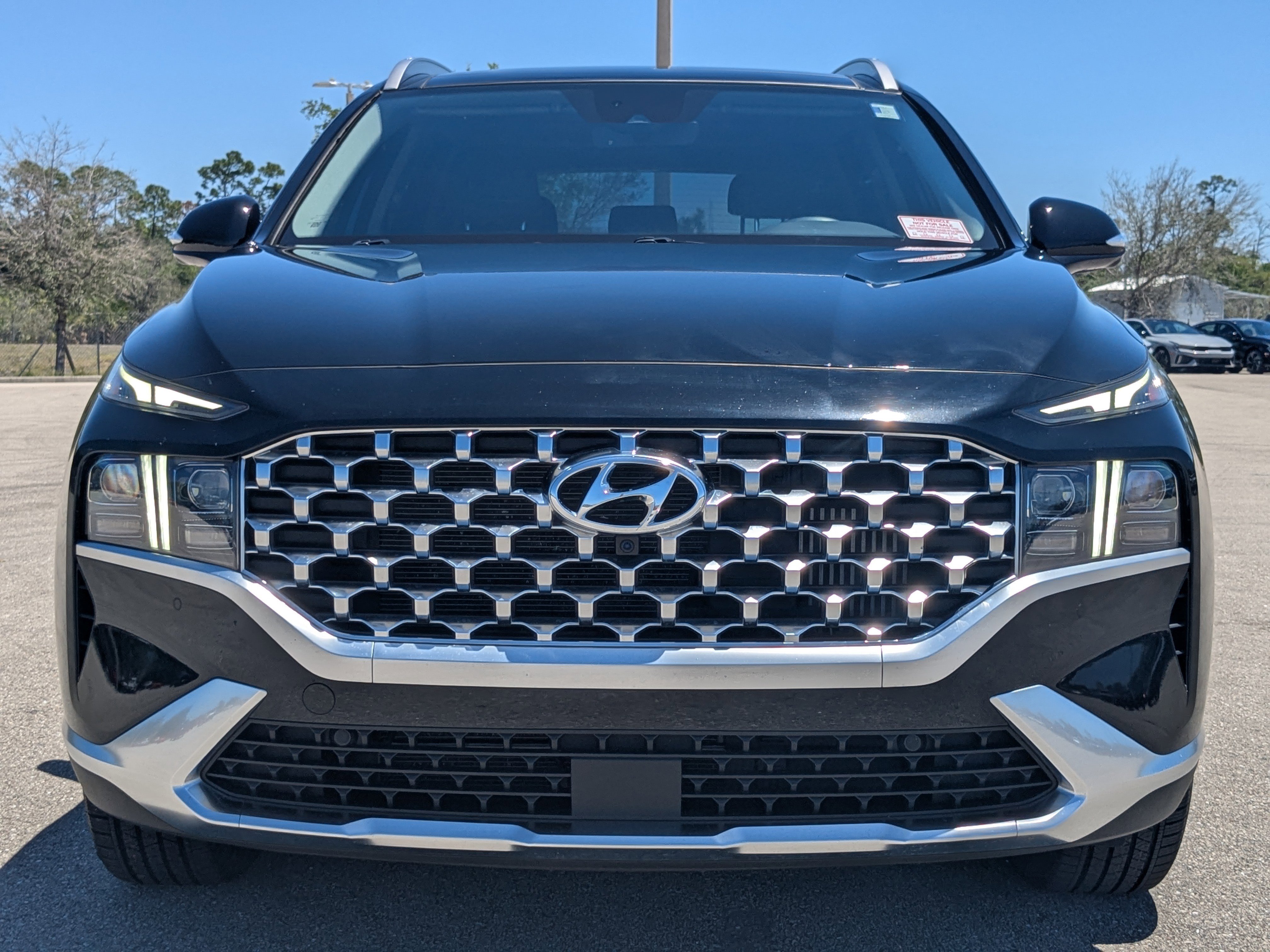 Used 2022 Hyundai Santa Fe Limited AWD/4WD image 3