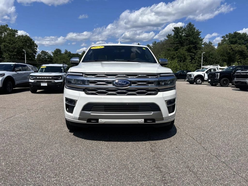 Used 2024 Ford Expedition Max Platinum AWD/4WD image 8