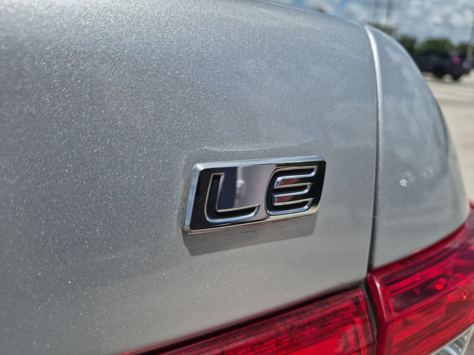Used 2012 Toyota Corolla LE FWD image 24