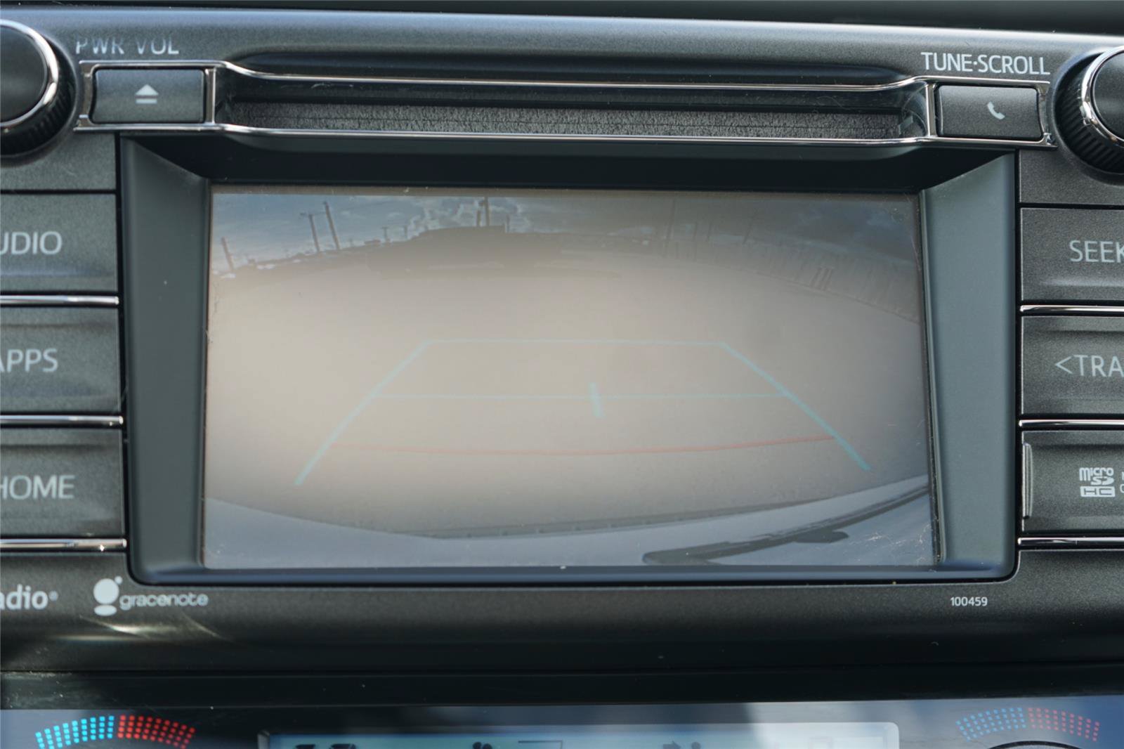 Used 2015 Toyota RAV4 XLE FWD image 12